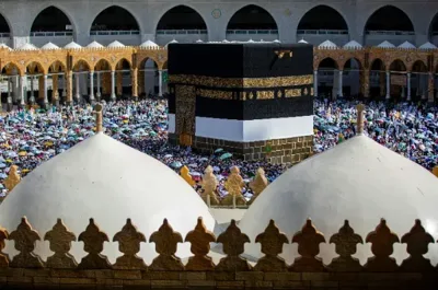 14 Night Economy Umrah Package from Detroit