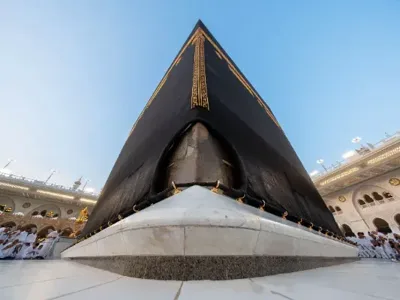 Umrah plus Dubai, 13 Nights 4 Star from Boston